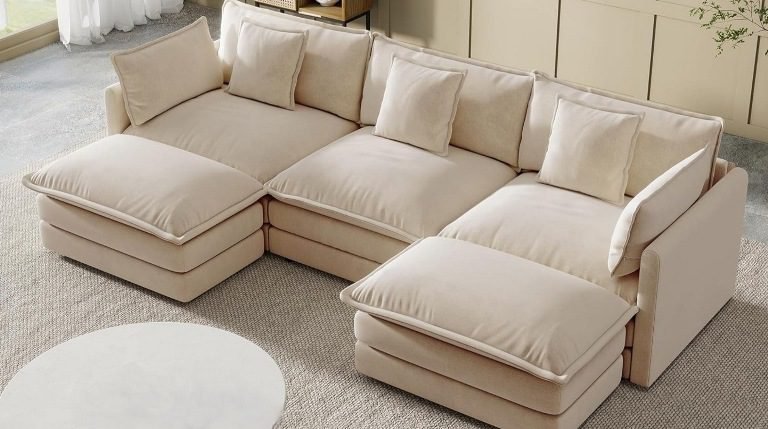 12 Best 3-Seater U-Shaped Sectional Couches with Ottoman for Modern Apartment Living Rooms, U-Shaped Modular Cloud Sofas, and Sectional Couches with Ottoman. 3 Seater Deep Seat Couch for Living Room
