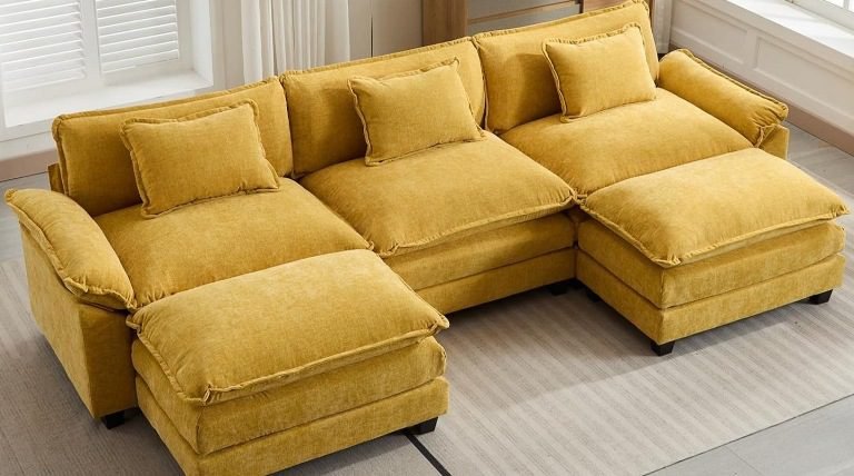 12 Best 3-Seater U-Shaped Sectional Couches with Ottoman for Modern Apartment Living Rooms, U-Shaped Modular Cloud Sofas, and Sectional Couches with Ottoman. 3 Seater Deep Seat Couch for Living Room